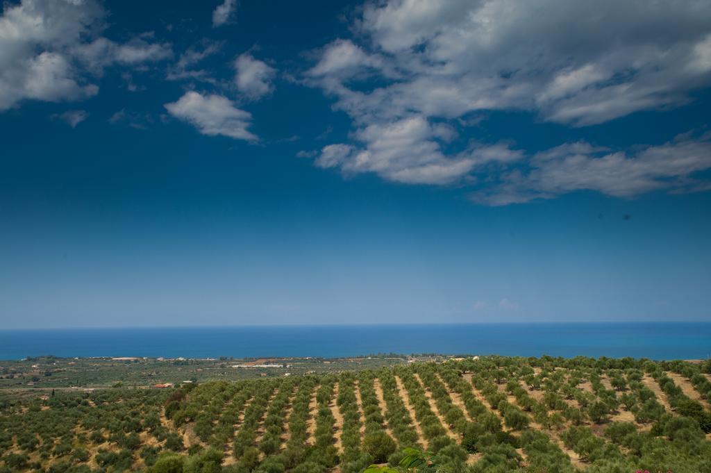 Enastron Villas Kyparissia Exterior photo